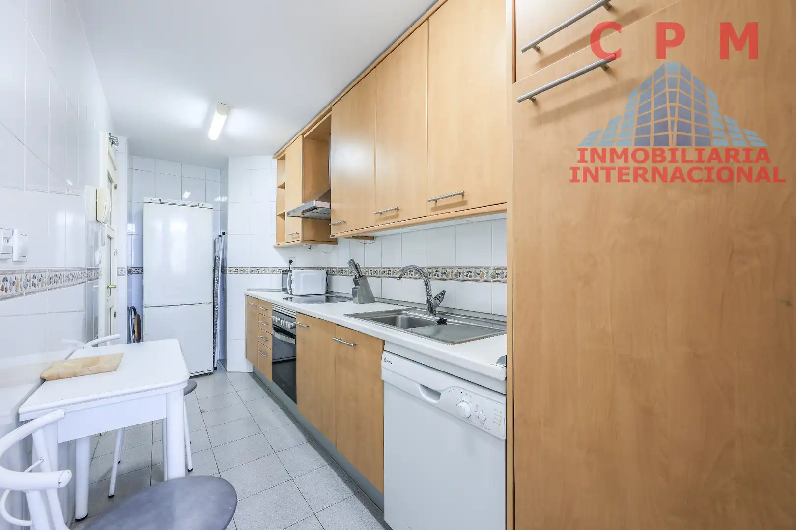 Küche von Wohnung zur Miete in Madrid mit Klimaanlage, Heizung und Parkett
