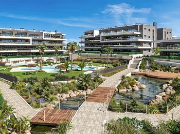 Baixos amb piscina en venda a Zona Carrefour - Urbanizaciones