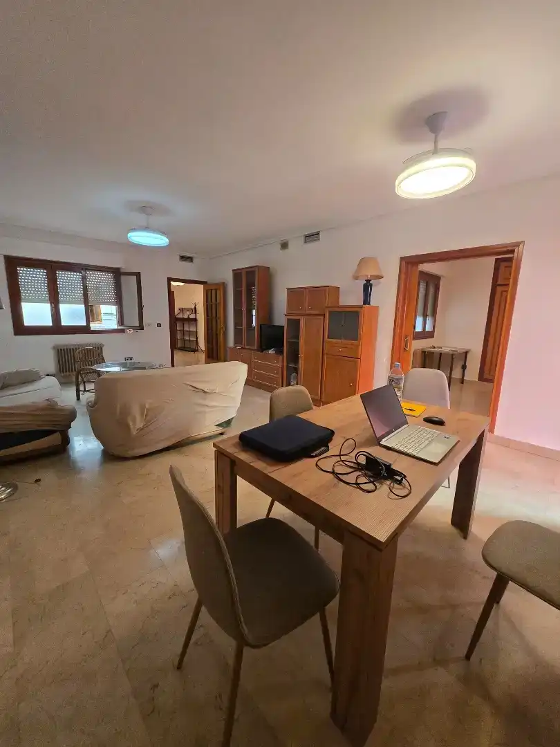 Living room of Flat for rent in Plasencia  with Storage room, Furnished and Oven