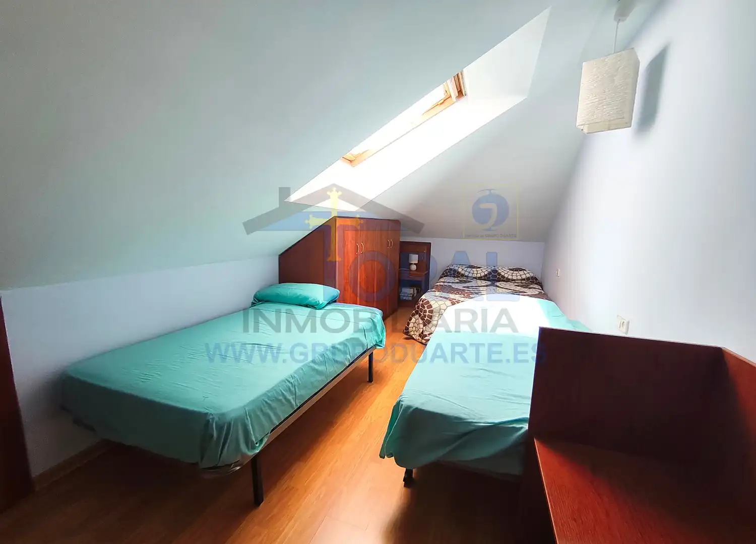 Dormitori de Casa o xalet en venda en Siero amb Calefacció, Jardí privat i Parquet