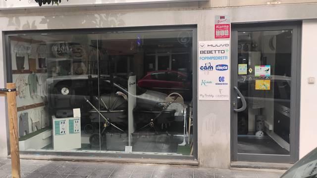 Local comercial en Alquiler en Nou Eixample Sud