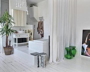 Bathroom of Flat to rent in Benalmádena  with Furnished and Pets allowed