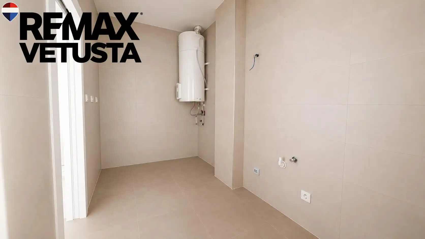 Wohnung zum Verkauf in Níjar mit Abstellraum und Gemeinschaftspool