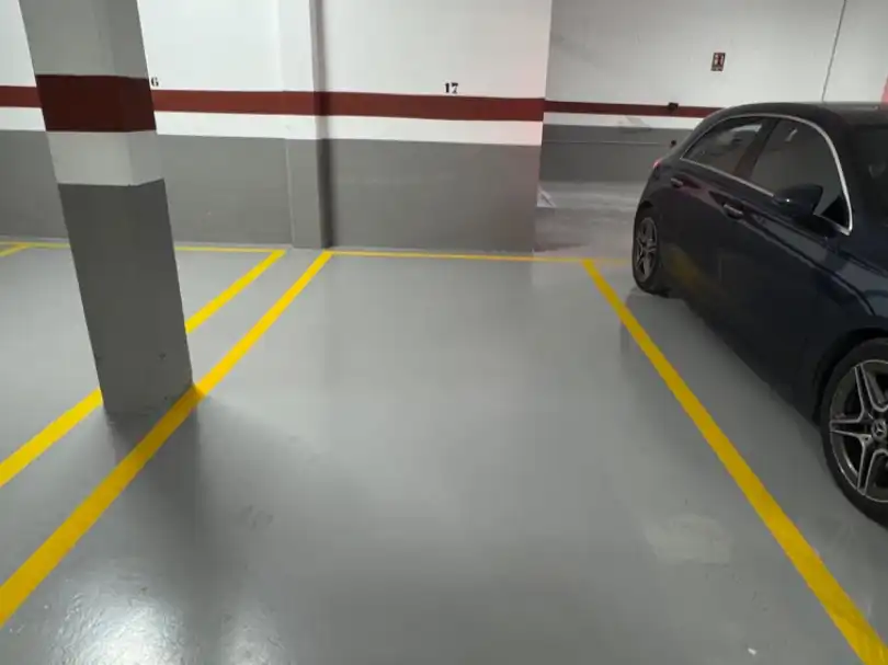 Parkplatz von Garage zur Miete in Paiporta