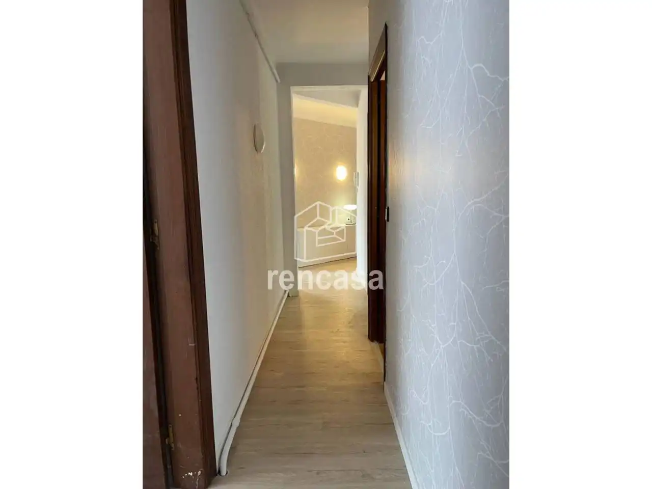 Wohnung zur Miete in Lleida mit Klimaanlage, Heizung und Parkett