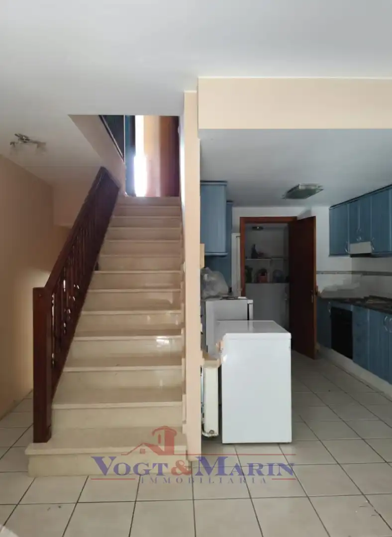 Terraced house with terrace for sale in Carrer Badia-Gran Reserva, imagen 4