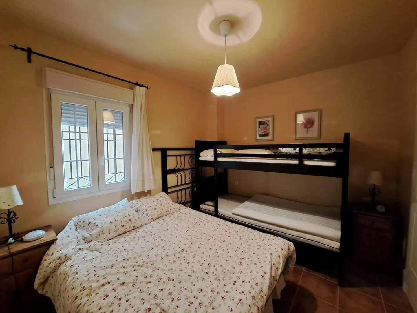 Dormitori de Apartament en venda en Ayamonte amb Terrassa, Moblat i Balcó