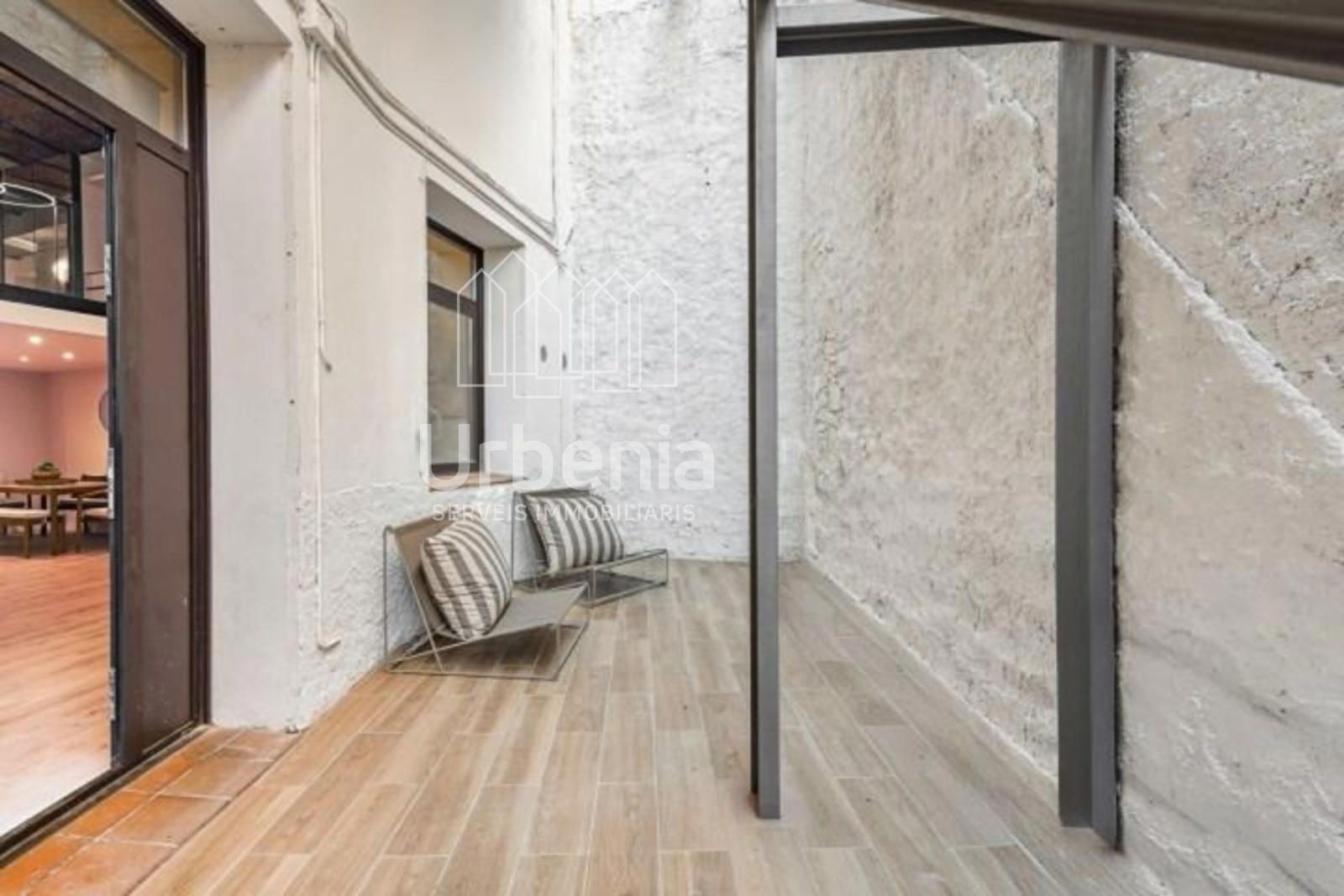 Duplex for sale in  Barcelona Capital  with Terrace and Furnished