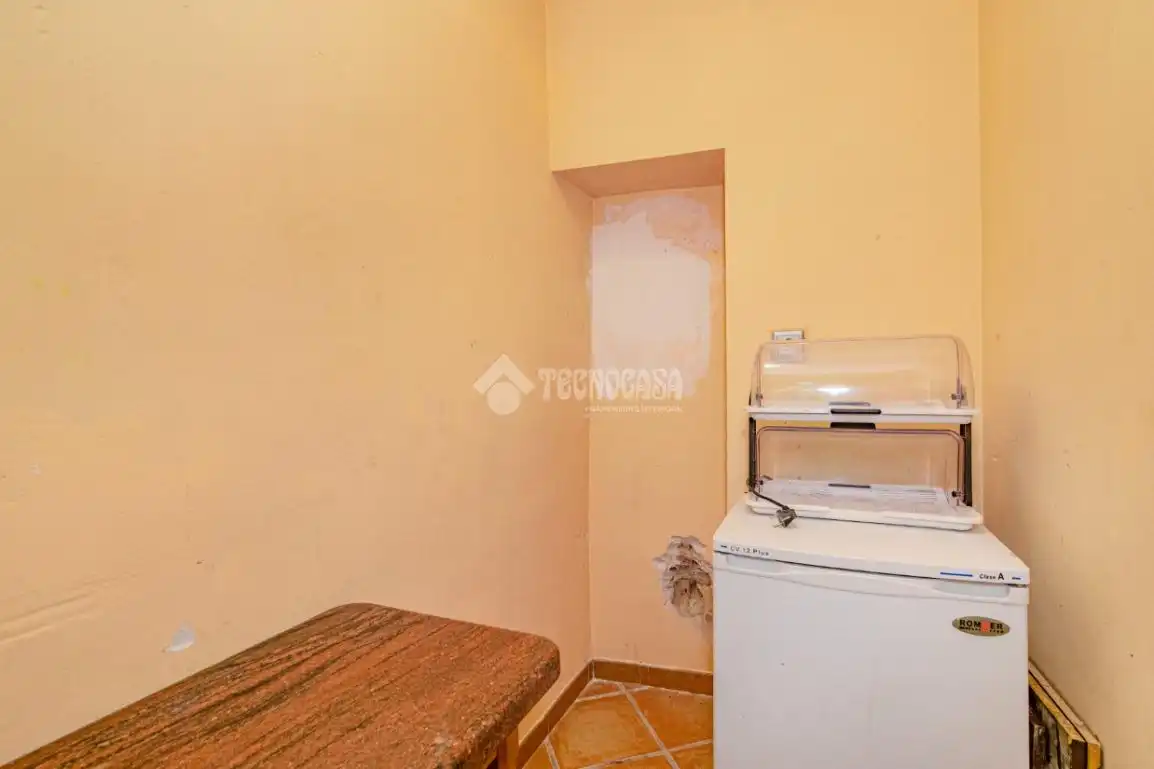 Casa adosada en venta en Loja con Trastero