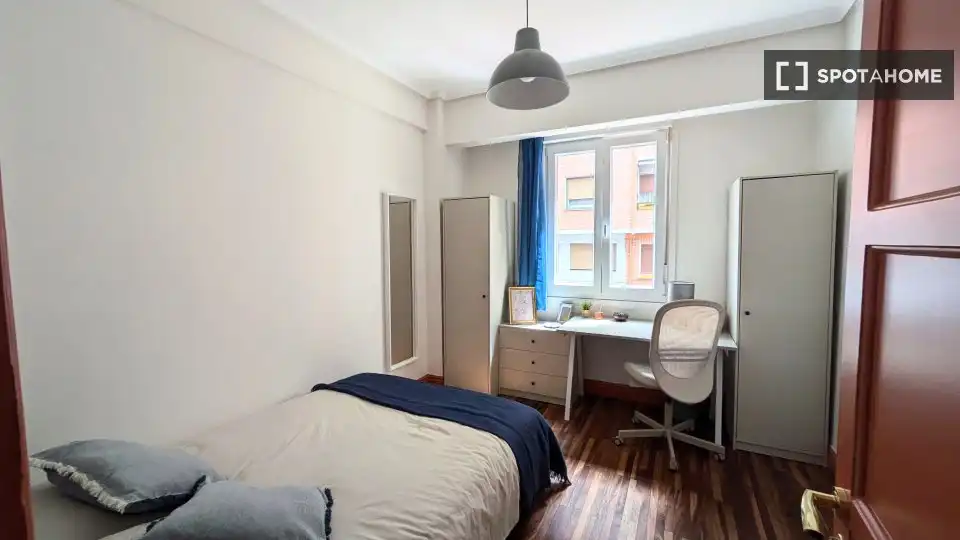 Habitació a Barrio de Uribarri