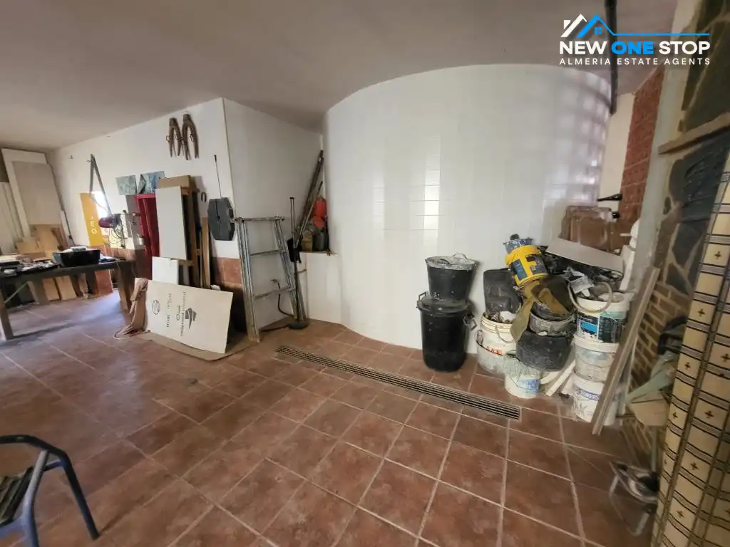 Casa adosada en venda en Cuevas del Almanzora amb Aire condicionat, Calefacció i Jardí privat