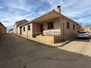 Detached house for sale in Calle Paraíso