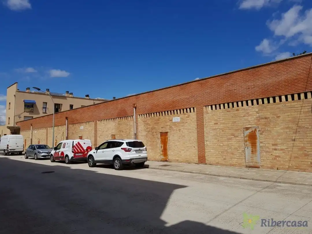 Local comercial en venda a Calle San Esteban 86