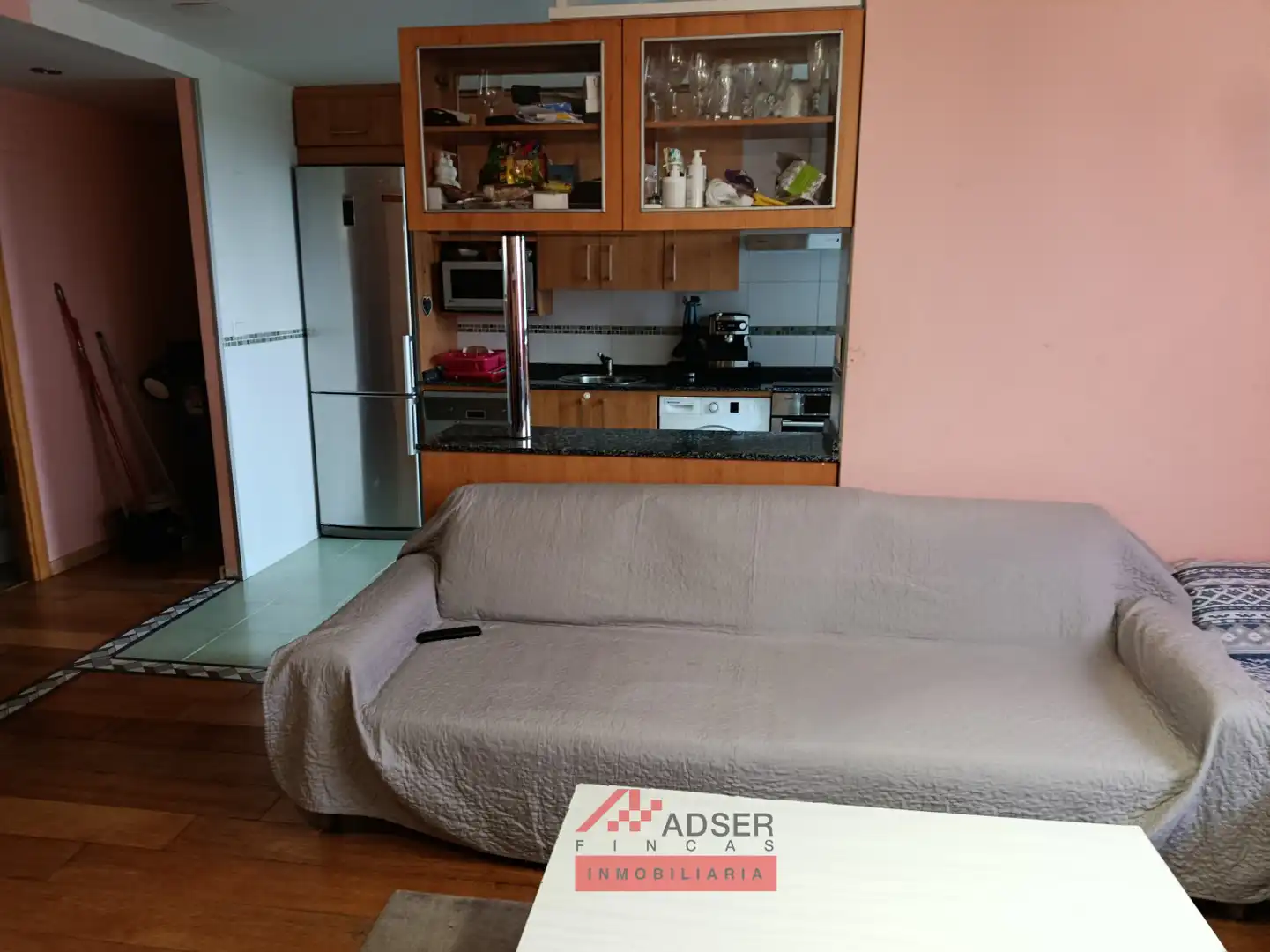 Cocina de Piso en venta en Lardero con Calefacción, Jardín privado y Parquet