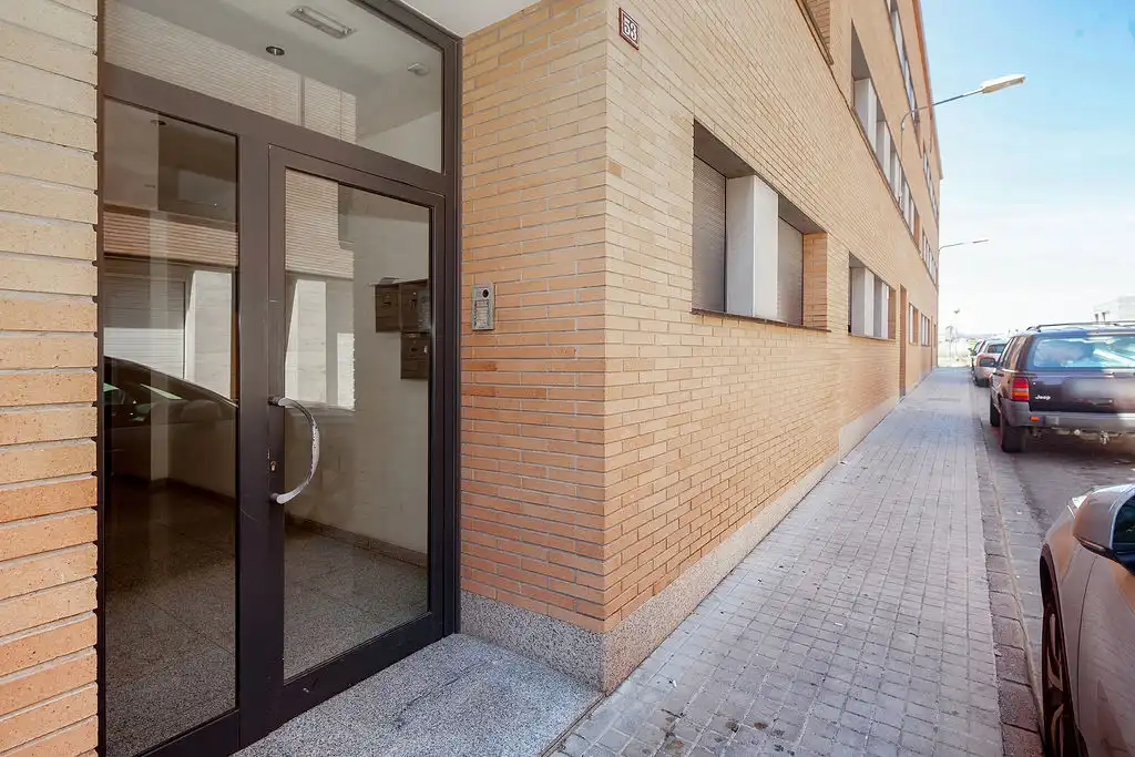 Vista exterior de Pis en venda en Òdena