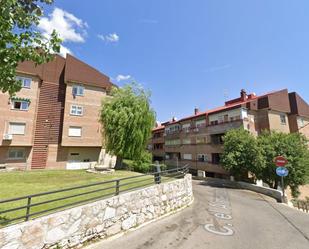 Exterior view of Flat for sale in El Molar (Madrid)  with Private garden and Terrace