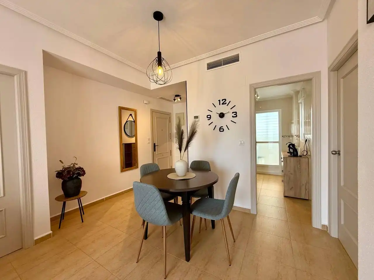 Comedor de Apartamento en venta en Guardamar del Segura con Aire acondicionado, Jardín privado y Terraza