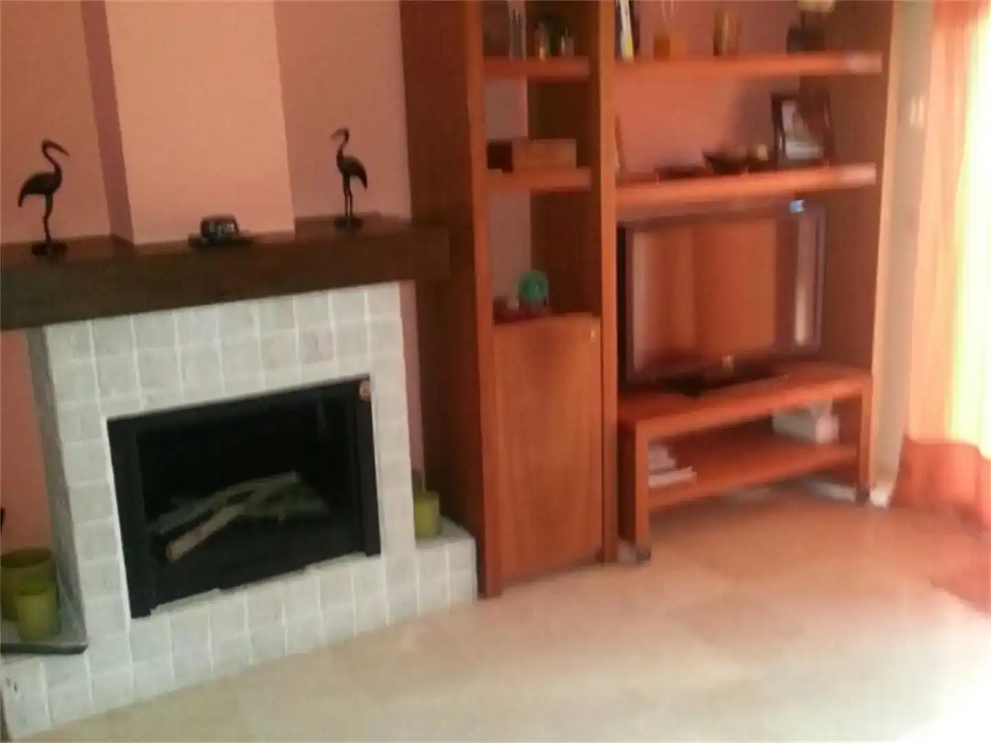 Sala d'estar de Casa adosada en venda en Marbella amb Aire condicionat, Jardí privat i Parquet