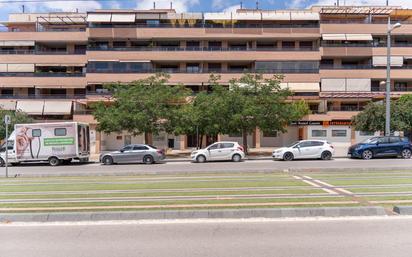 Exterior view of Flat for sale in  Granada Capital  with Air Conditioner, Terrace and Balcony