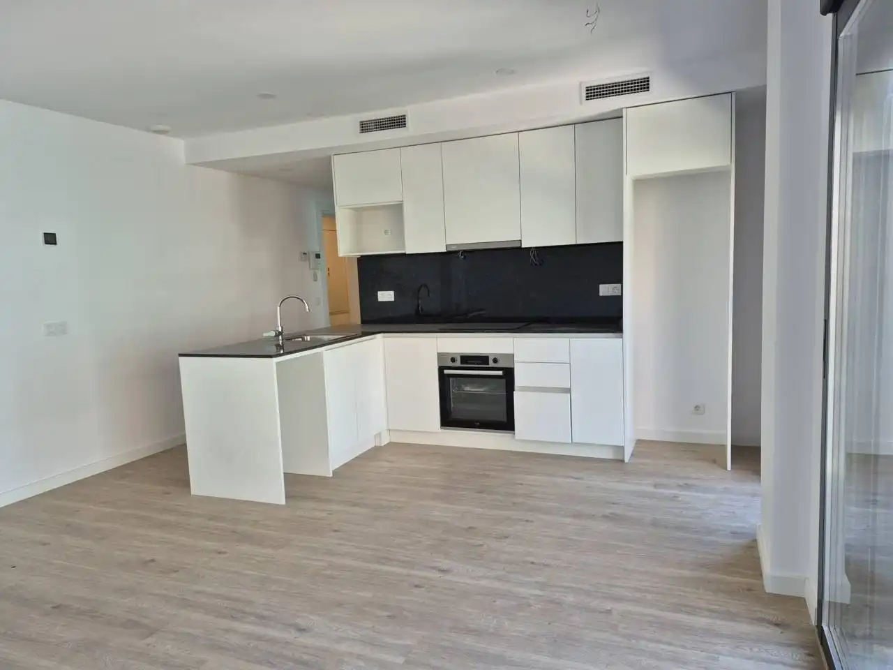 Apartment with pool for sale in Calle Doctor Fleming 7, imagen 9