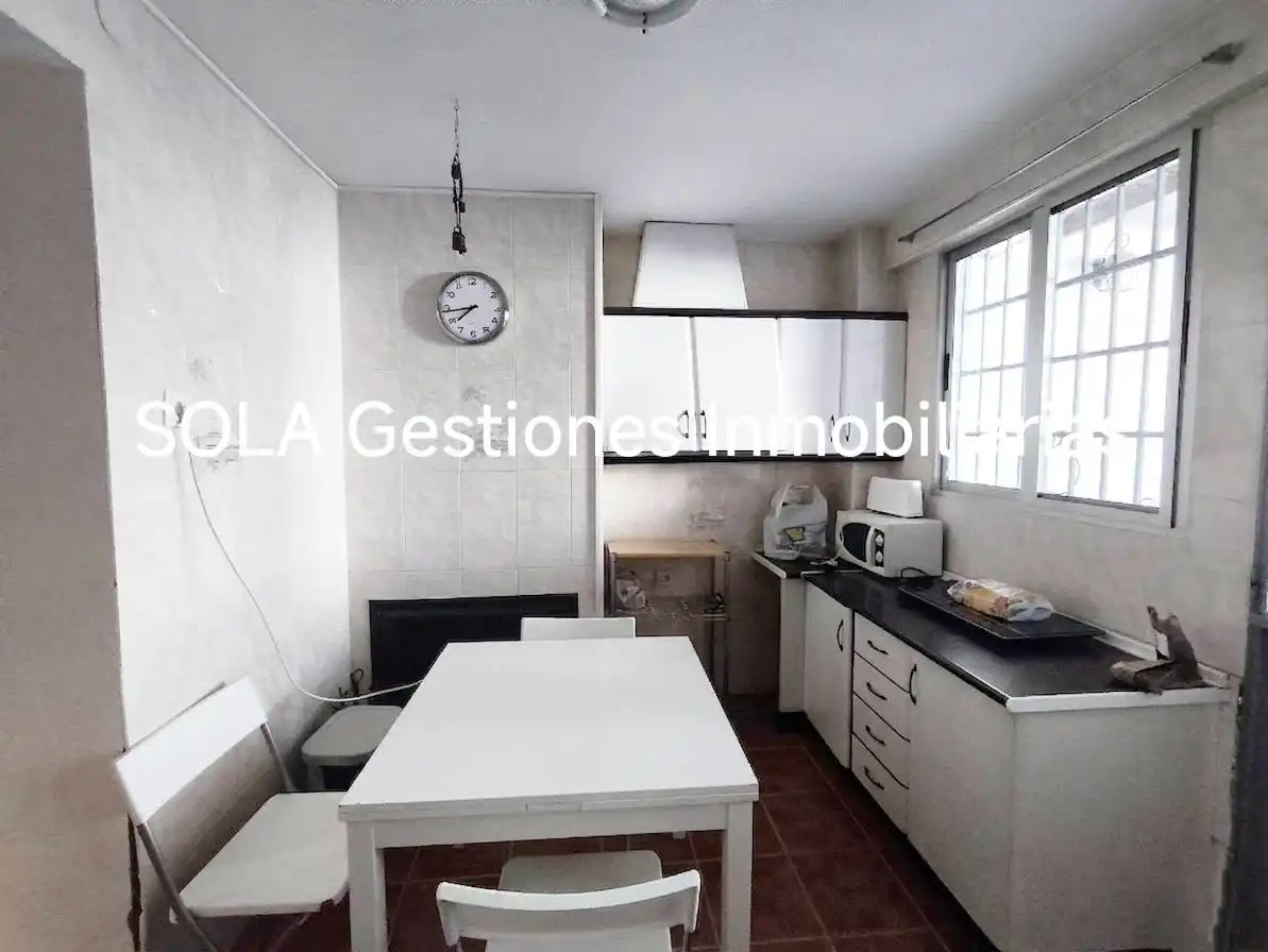 Kitchen of Houses for sale in Torreperogil  with Terrace, Storage room and Furnished