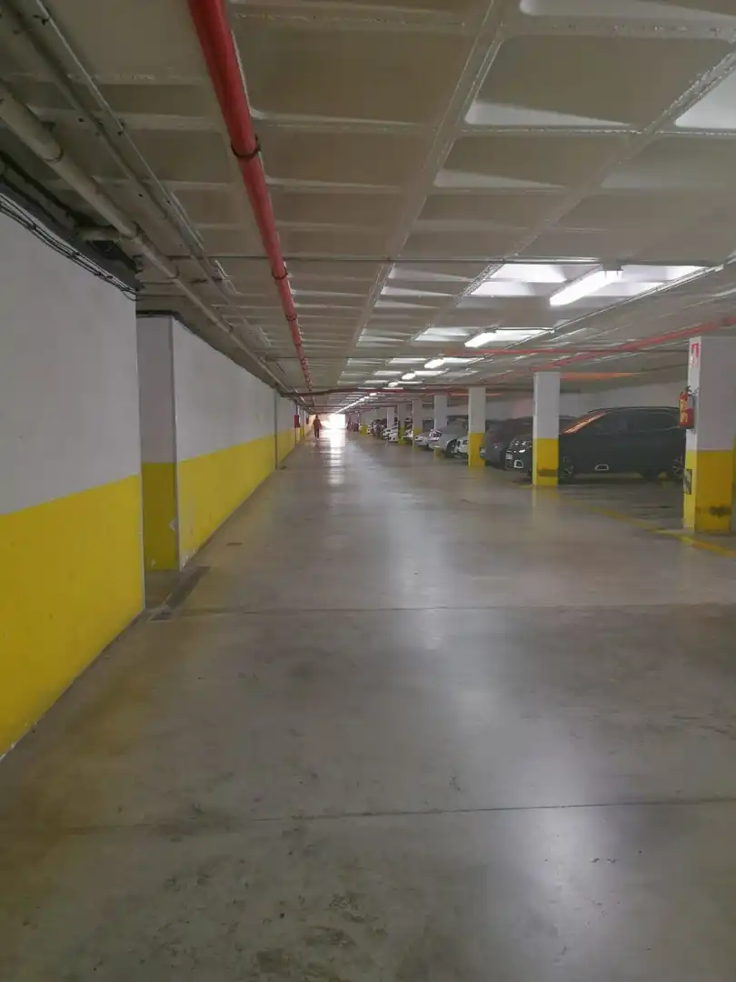 Aparcament de Dúplex en venda en Alicante / Alacant amb Aire condicionat, Calefacció i Terrassa