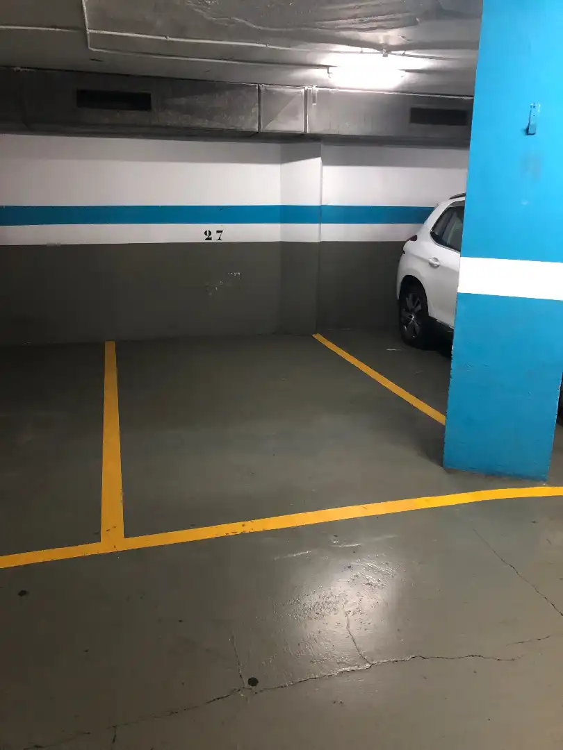 Parkplatz von Garage zur Miete in Barcelona