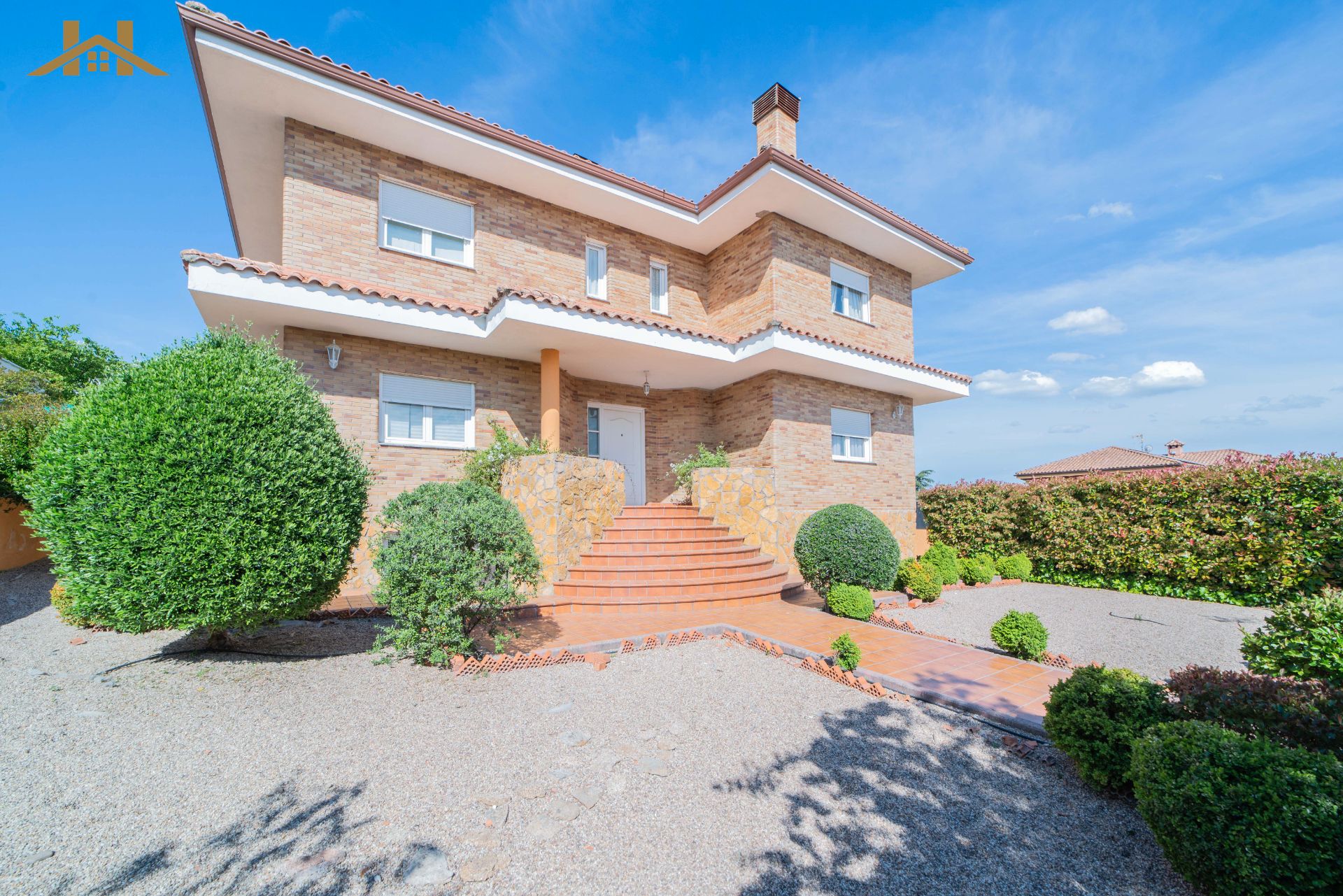 Vista exterior de Casa o xalet en venda en Villaviciosa de Odón amb Aire condicionat, Calefacció i Jardí privat
