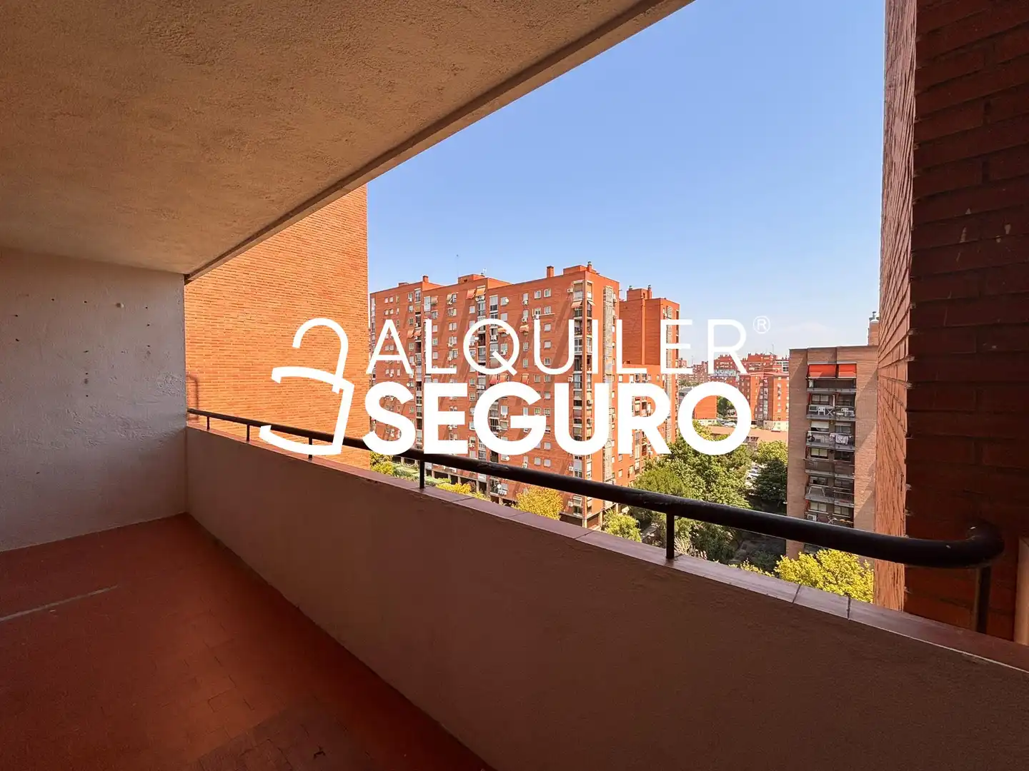 Exterior view of Flat for rent in Madrid  with Heating and Terrace