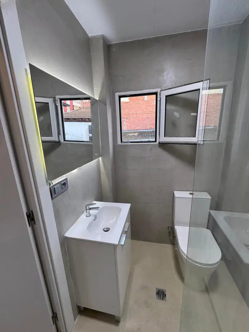 Bathroom of Flat for sale in Alcàsser  with Terrace and Balcony