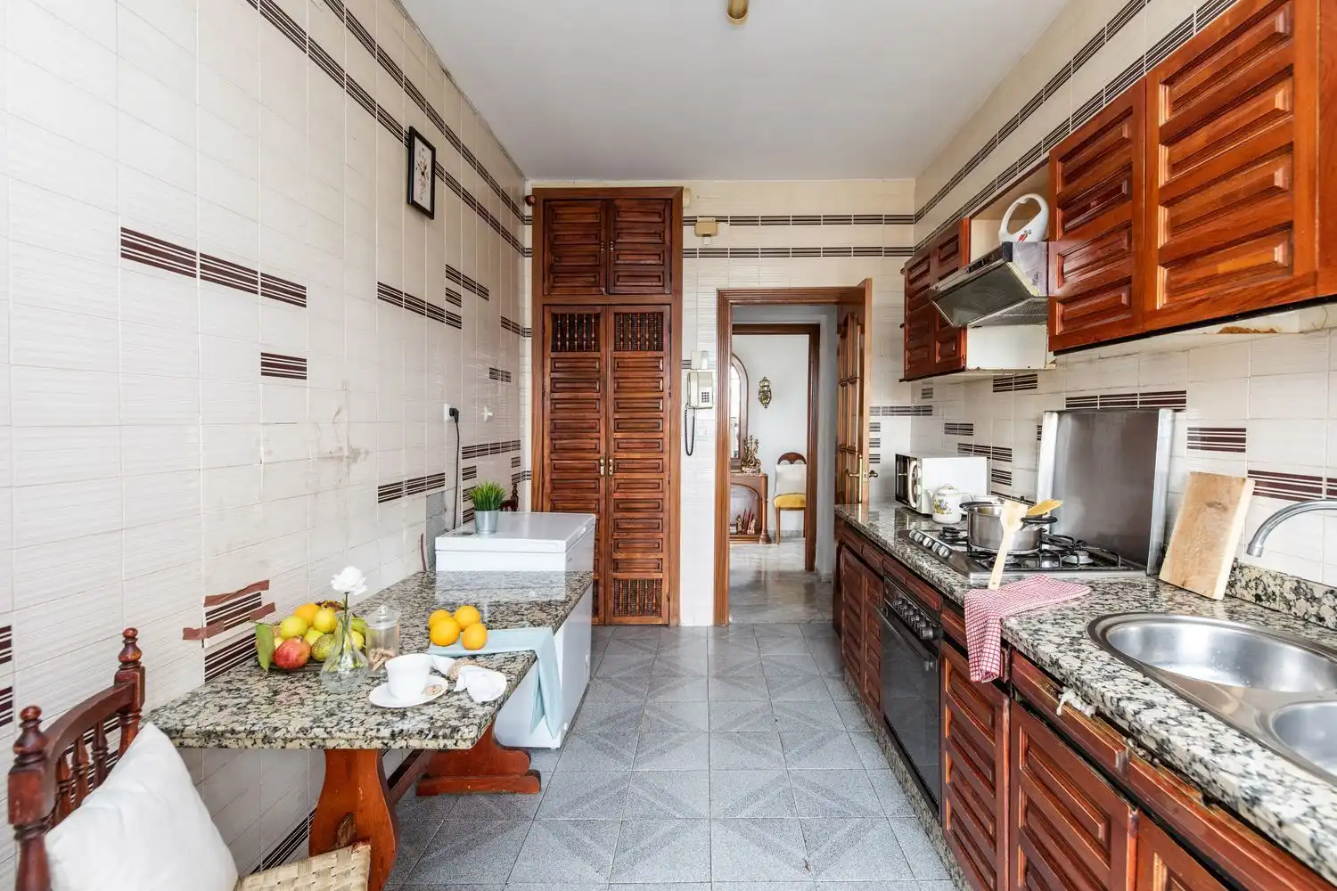 Kitchen of Houses for sale in Córdoba  with Air Conditioner, Private garden and Terrace
