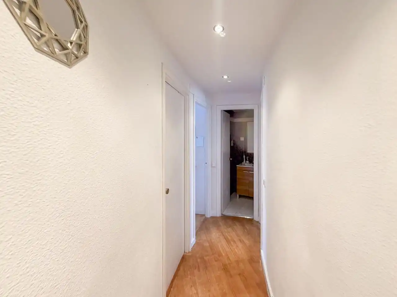 Piso en venta en Madrid con Calefacción y Terraza