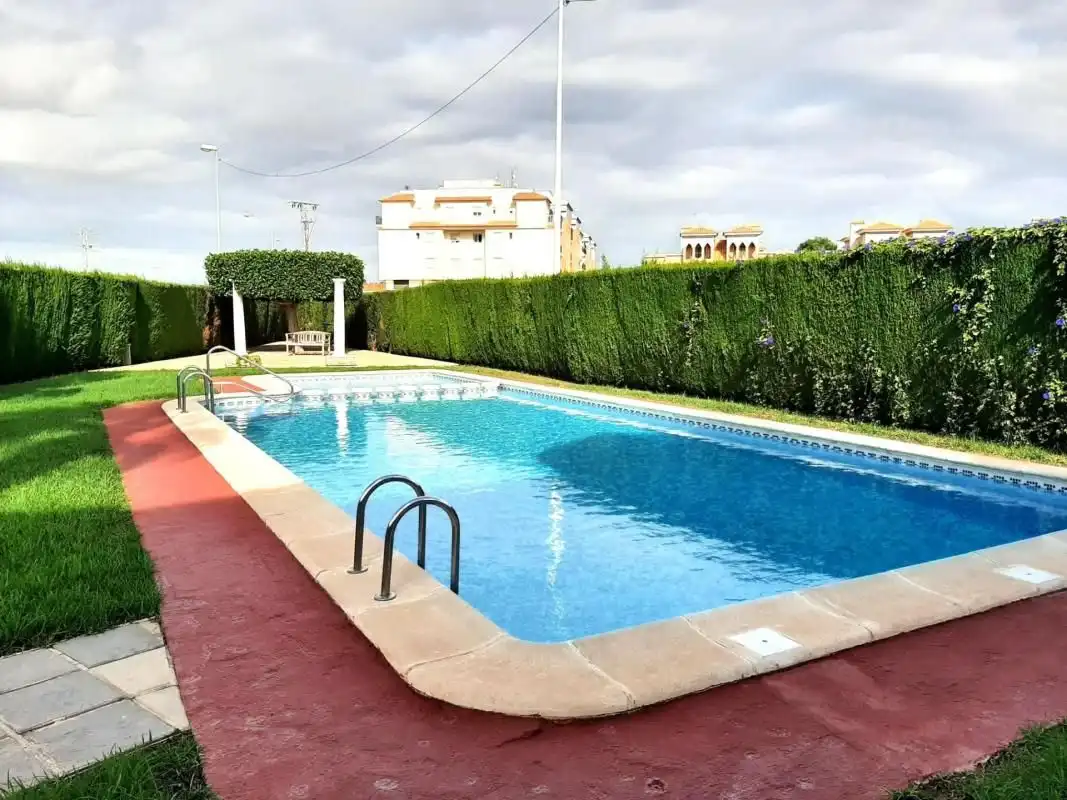 Chalet en venta en Orihuela Costa