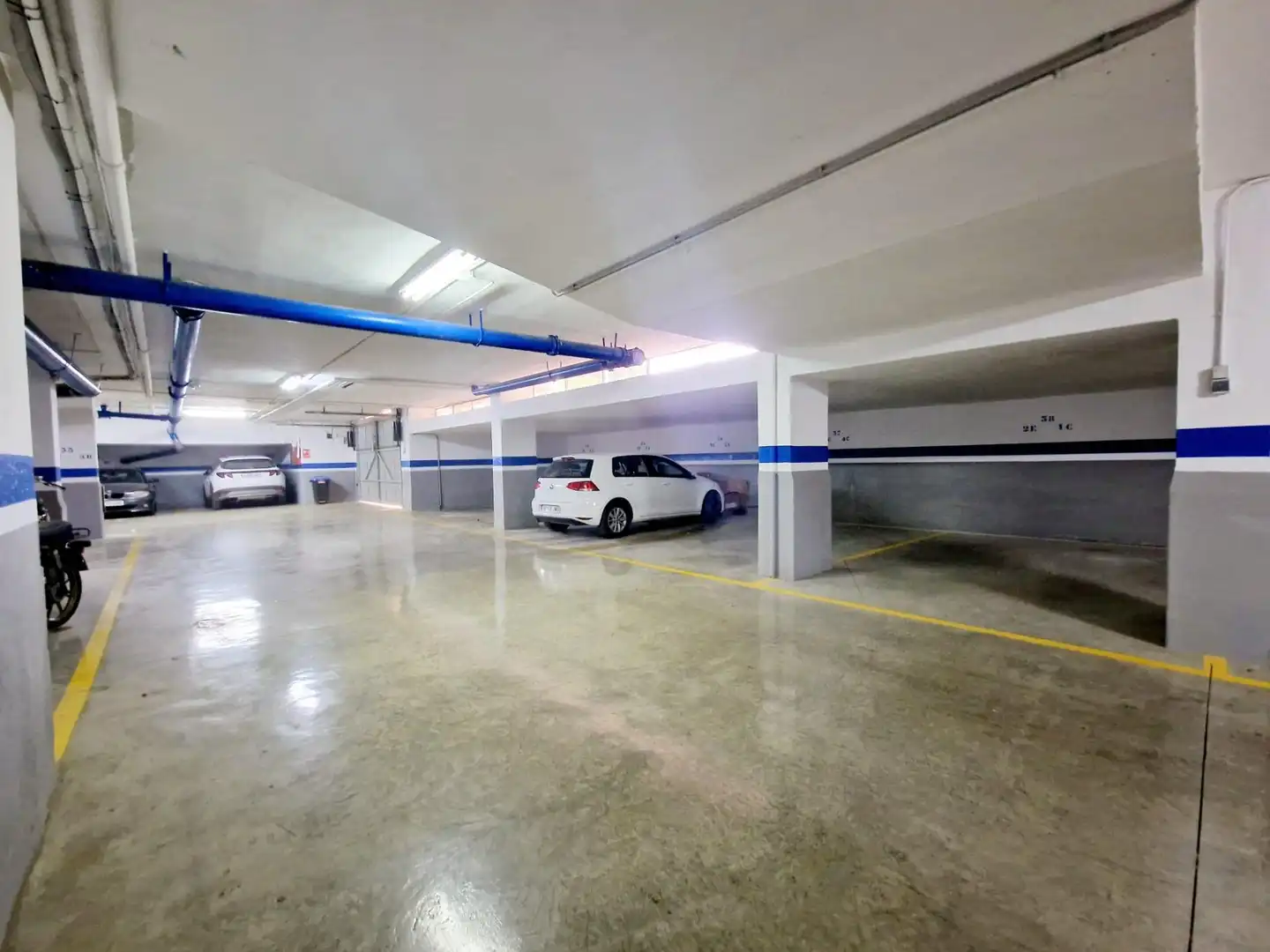 Parking de Piso en venta en Águilas con Jardín privado, Terraza y Amueblado