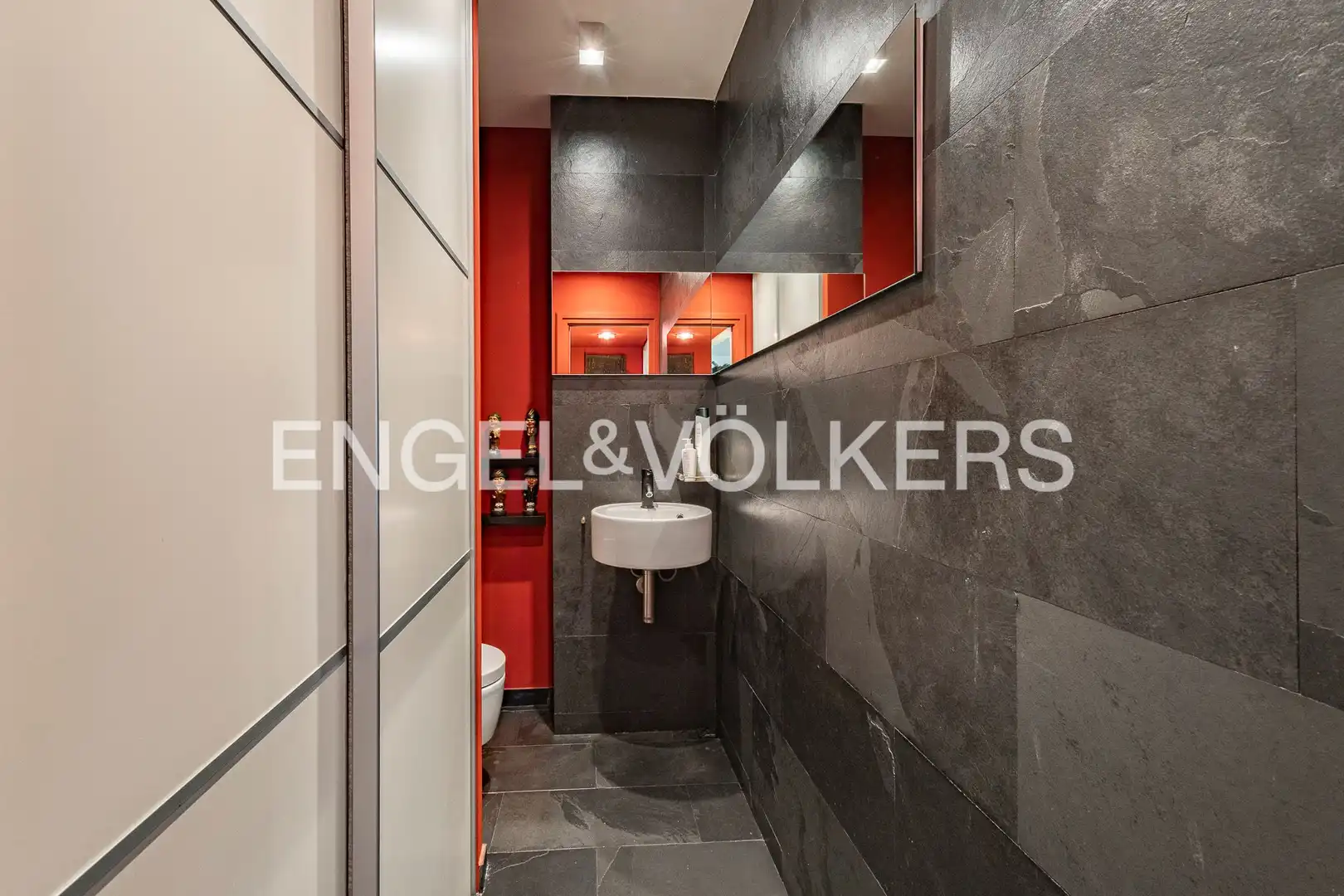 Casa con balcón en venta en La Miranda, imagen 25