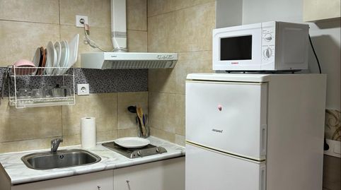 Foto 4 de Estudi de lloguer a Collblanc, L'Hospitalet de Llobregat