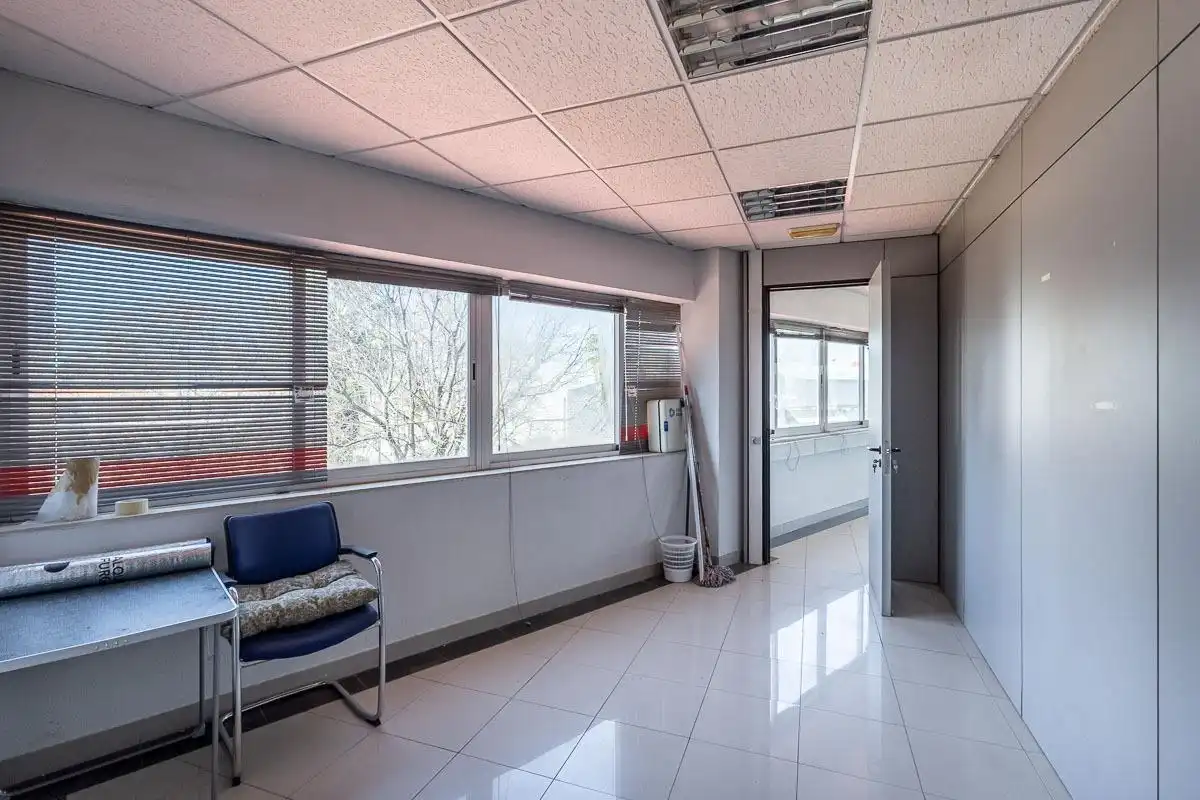 Office for rent in Granada  with Heating