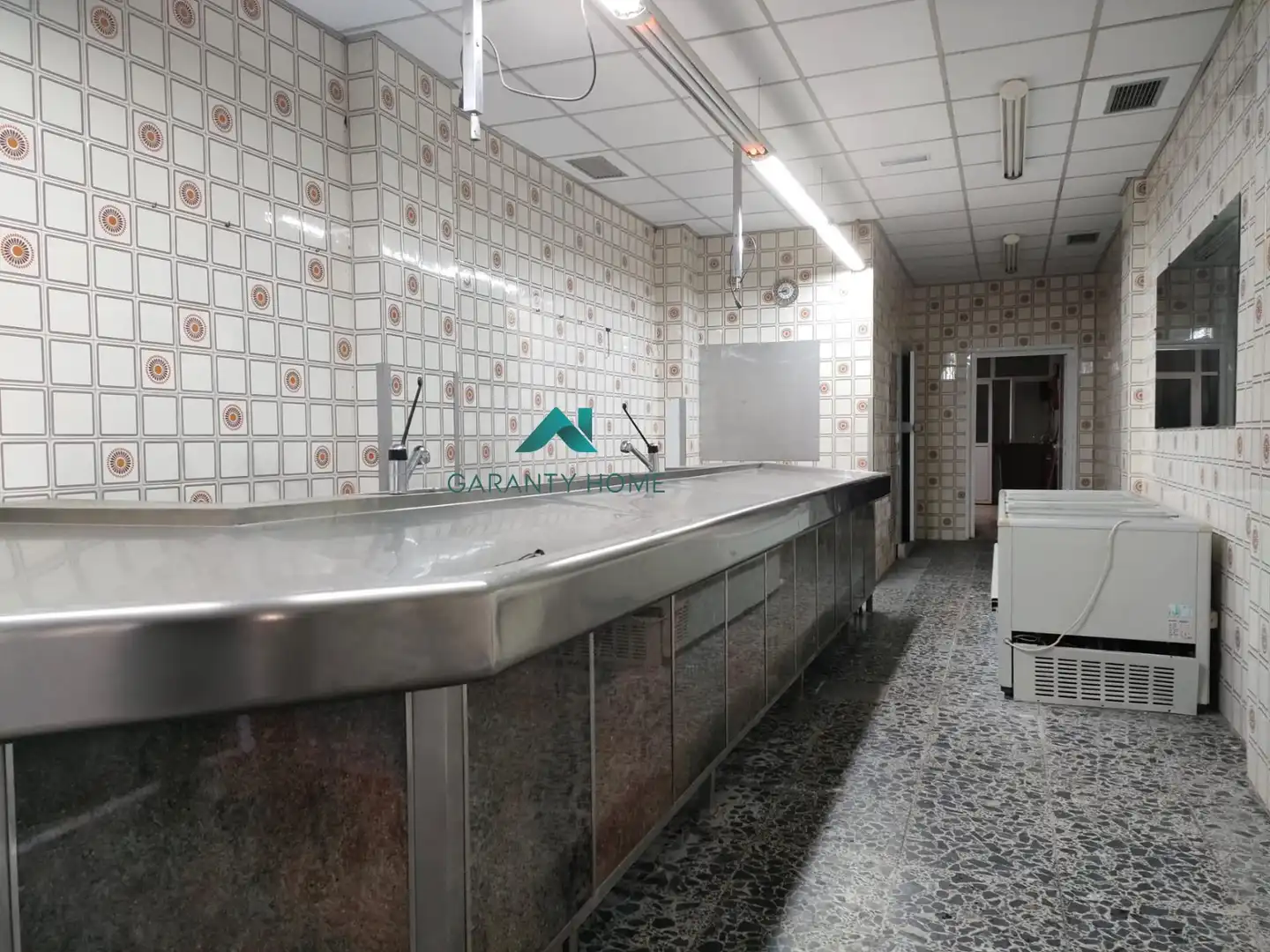 Locale commerciale in vendita a Villabona, imagen 2