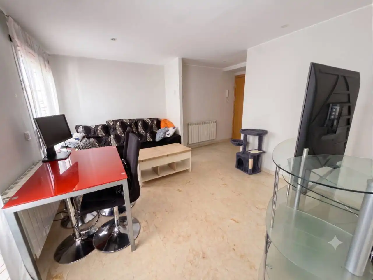 Piso en venta en Zaragoza con Calefacción, Amueblado y Balcón