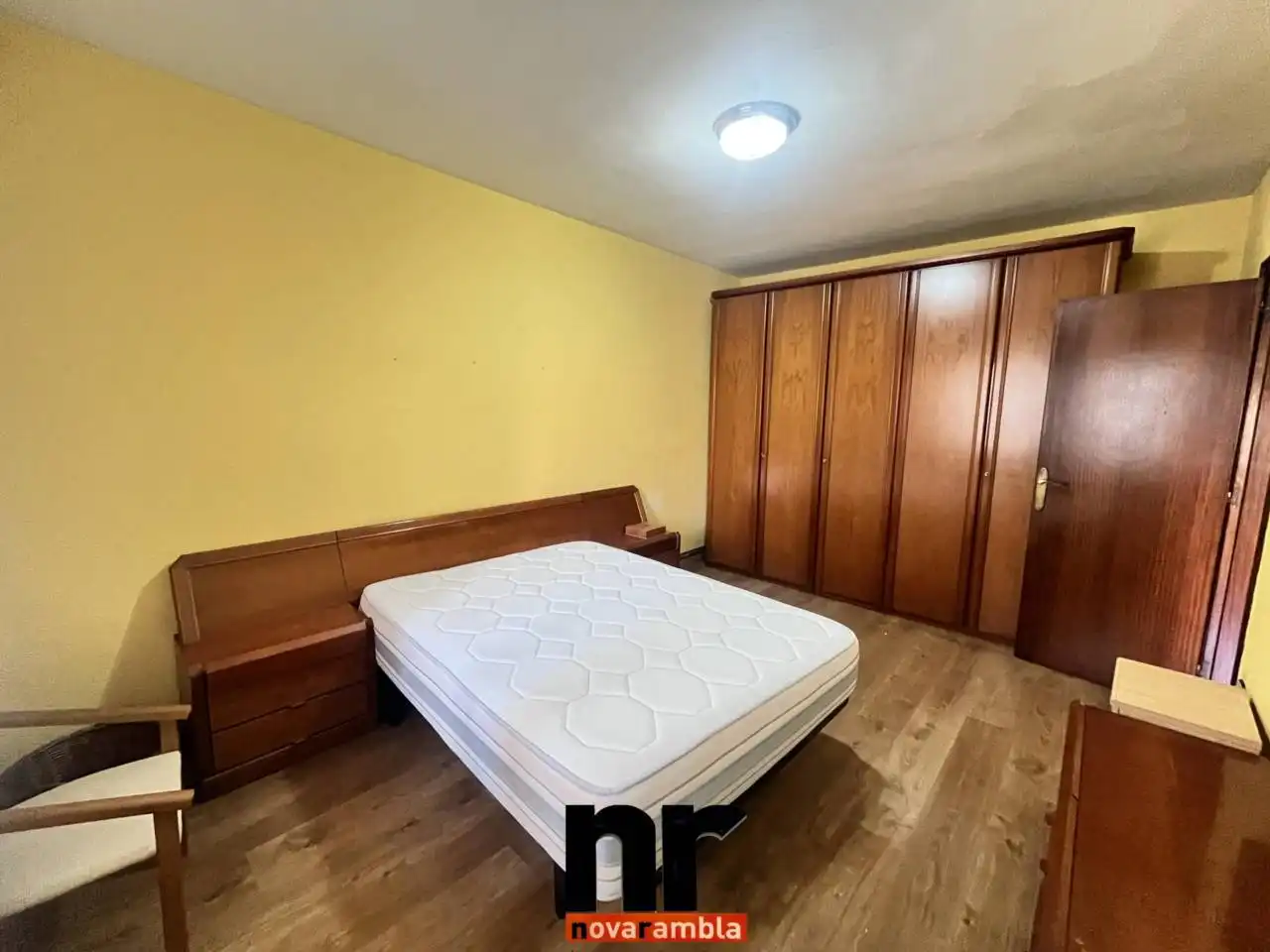 Appartamento con terrazza in vendita a Casc Antic, imagen 5