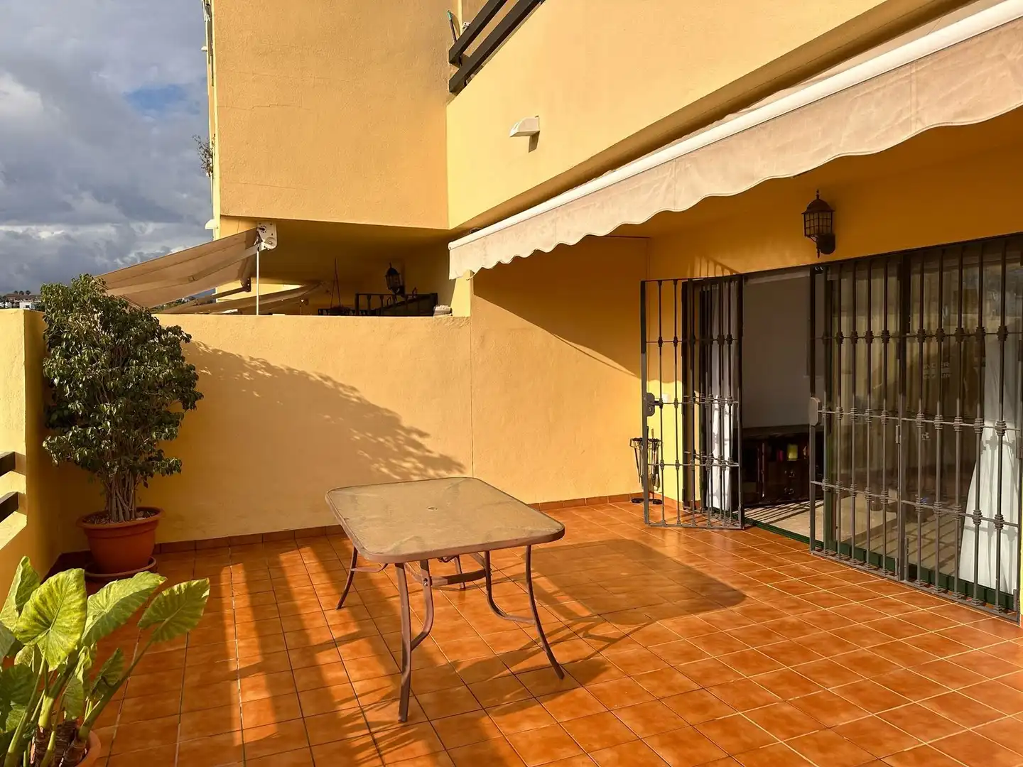Apartamento con piscina en venta en Calle los Almendros 184, imagen 12