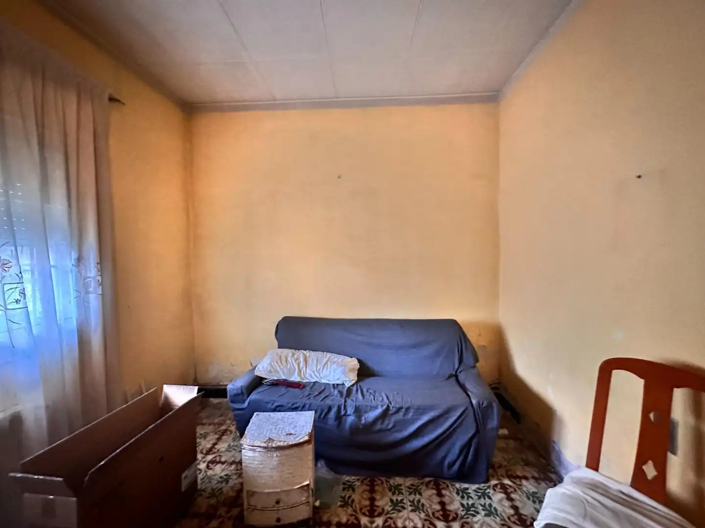 Sala d'estar de Casa o xalet en venda en Montcada i Reixac amb Traster