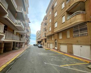 Exterior view of Apartment to rent in Guardamar del Segura  with Air Conditioner, Heating and Terrace