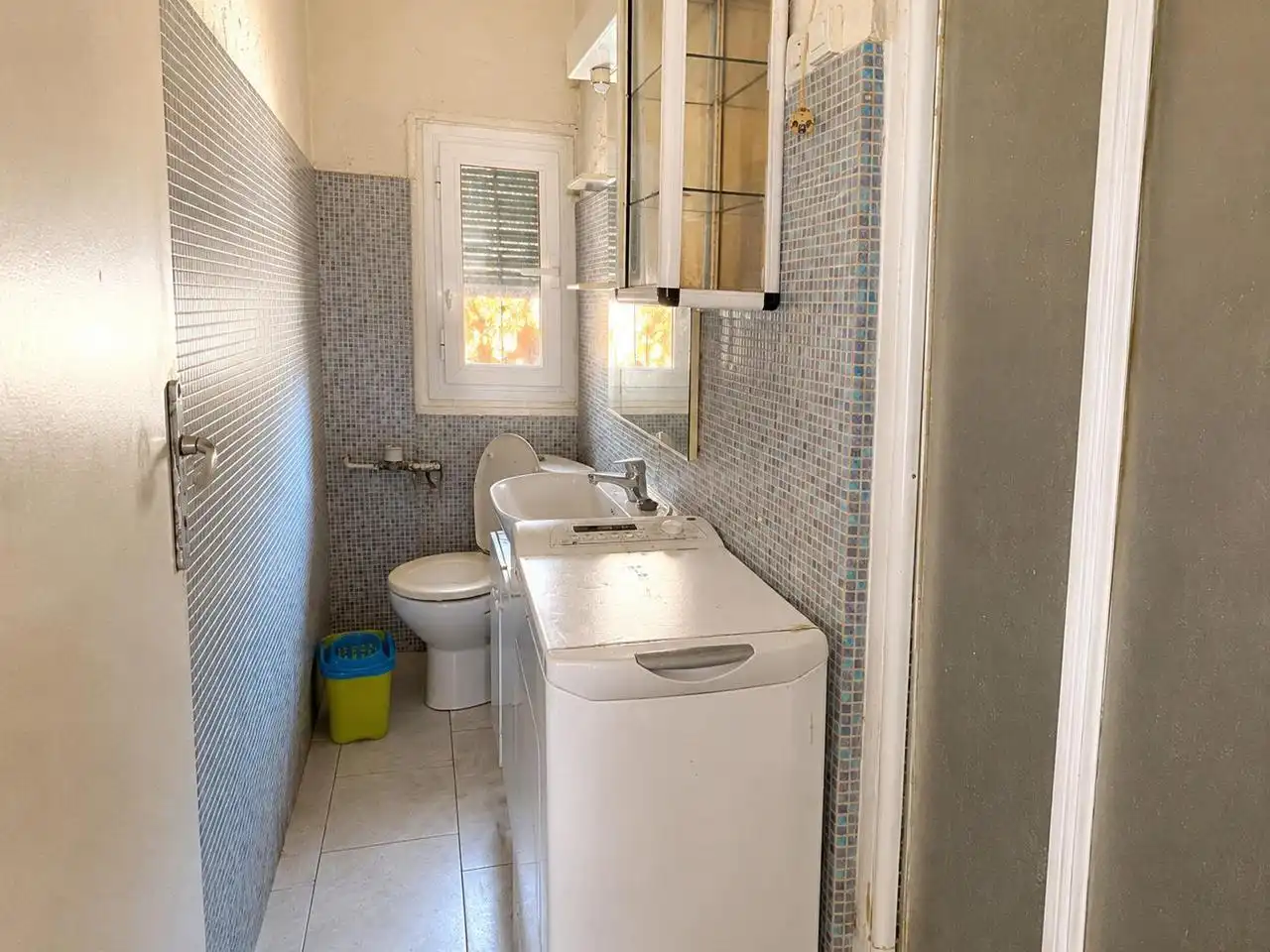 Bany de Apartament en venda en Madrid