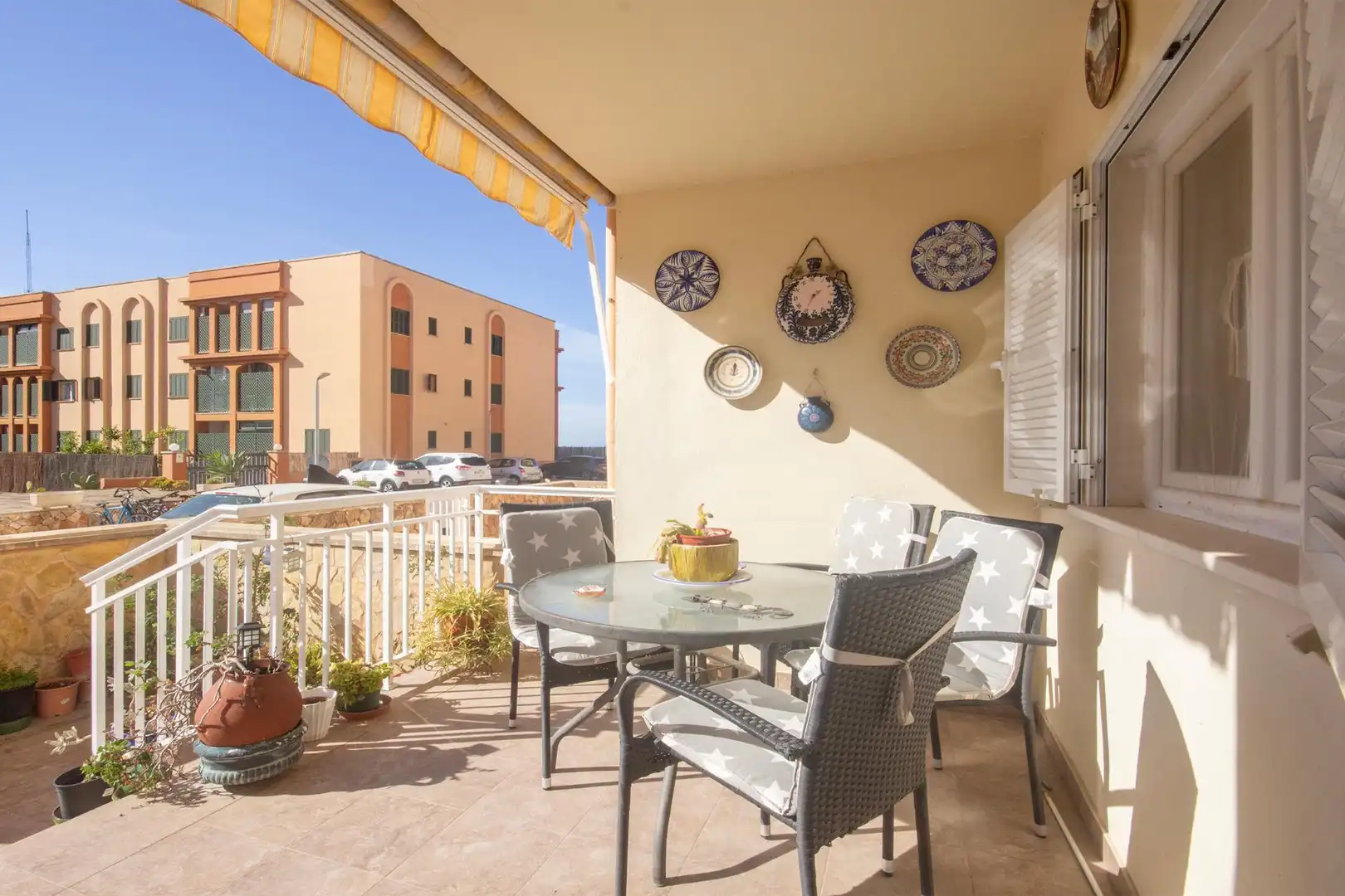 Terrasse von Erdgeschoss zum Verkauf in Calvià mit Klimaanlage, Heizung und Terrasse