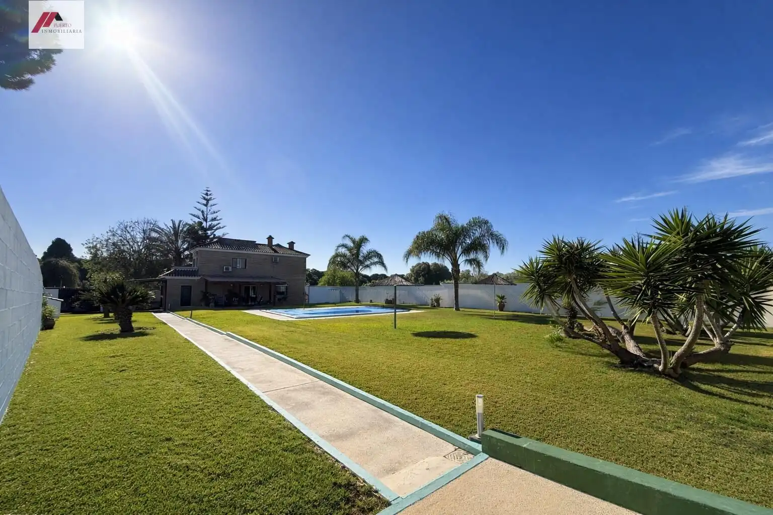 Jardí de Casa o xalet en venda en El Puerto de Santa María amb Calefacció, Jardí privat i Terrassa