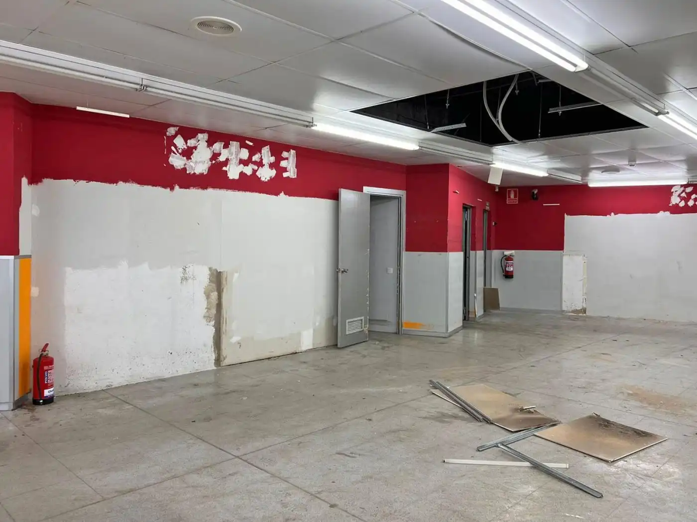 Local comercial en alquiler en Avenida ESTANISLAU FIGUERES, imagen 4