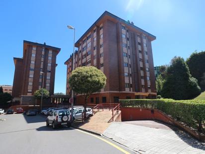 Exterior view of Flat for sale in Oviedo 