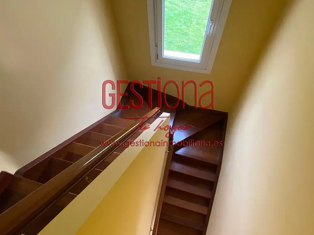 Casa adosada en venta en Bareyo con Calefacción, Jardín privado y Piscina