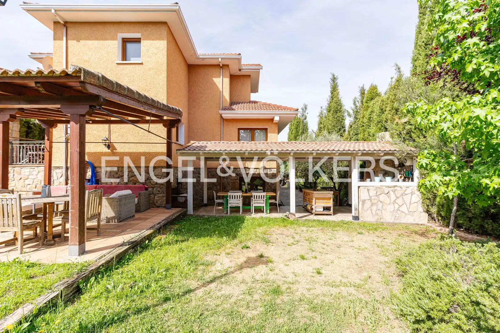 Terrace of Houses for sale in Becerril de la Sierra  with Heating, Private garden and Terrace